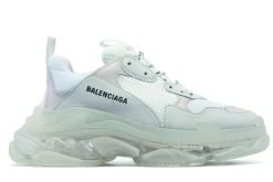 Balenciaga triple s