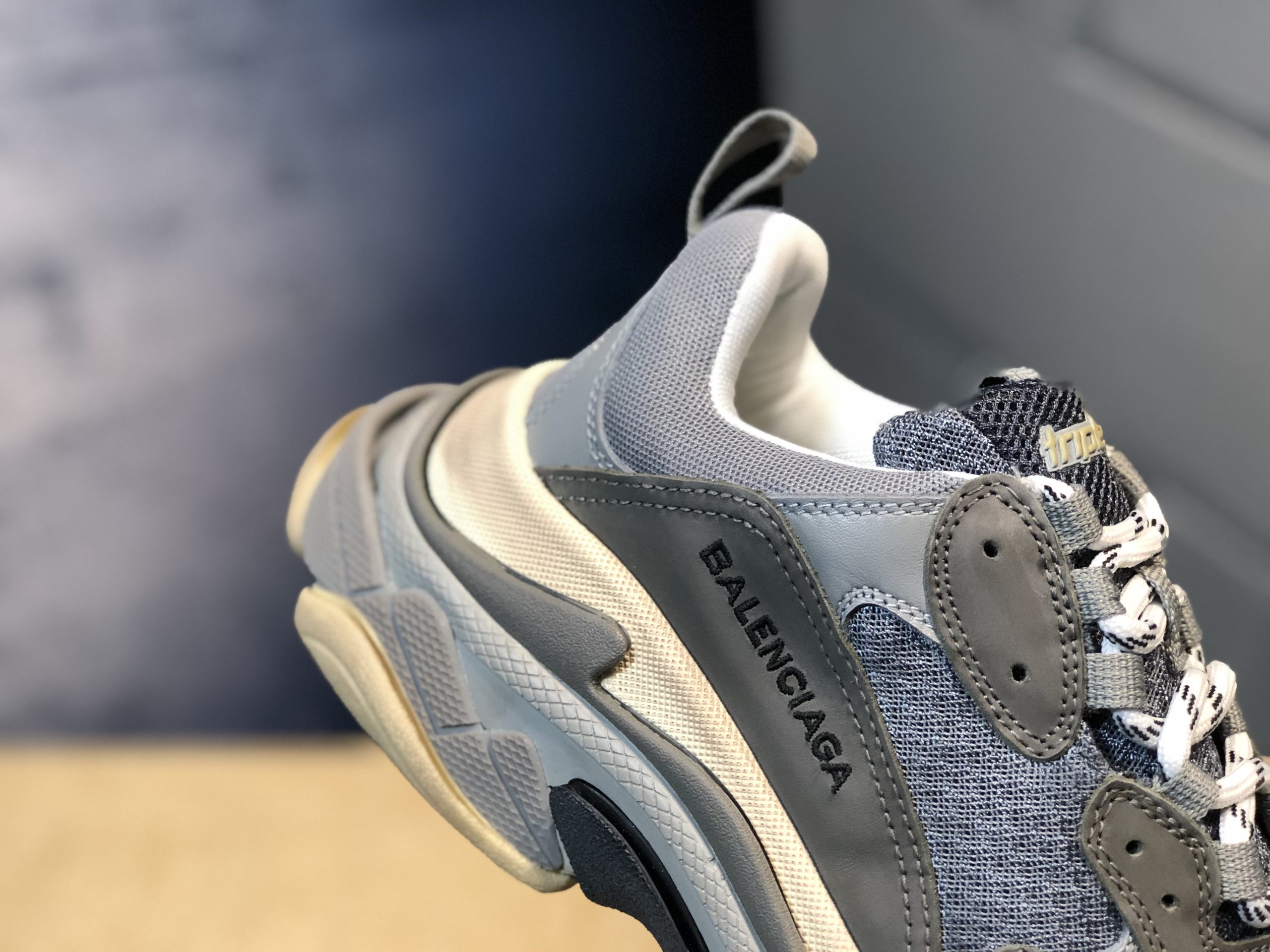 Balenciaga Triple s - immagine 6