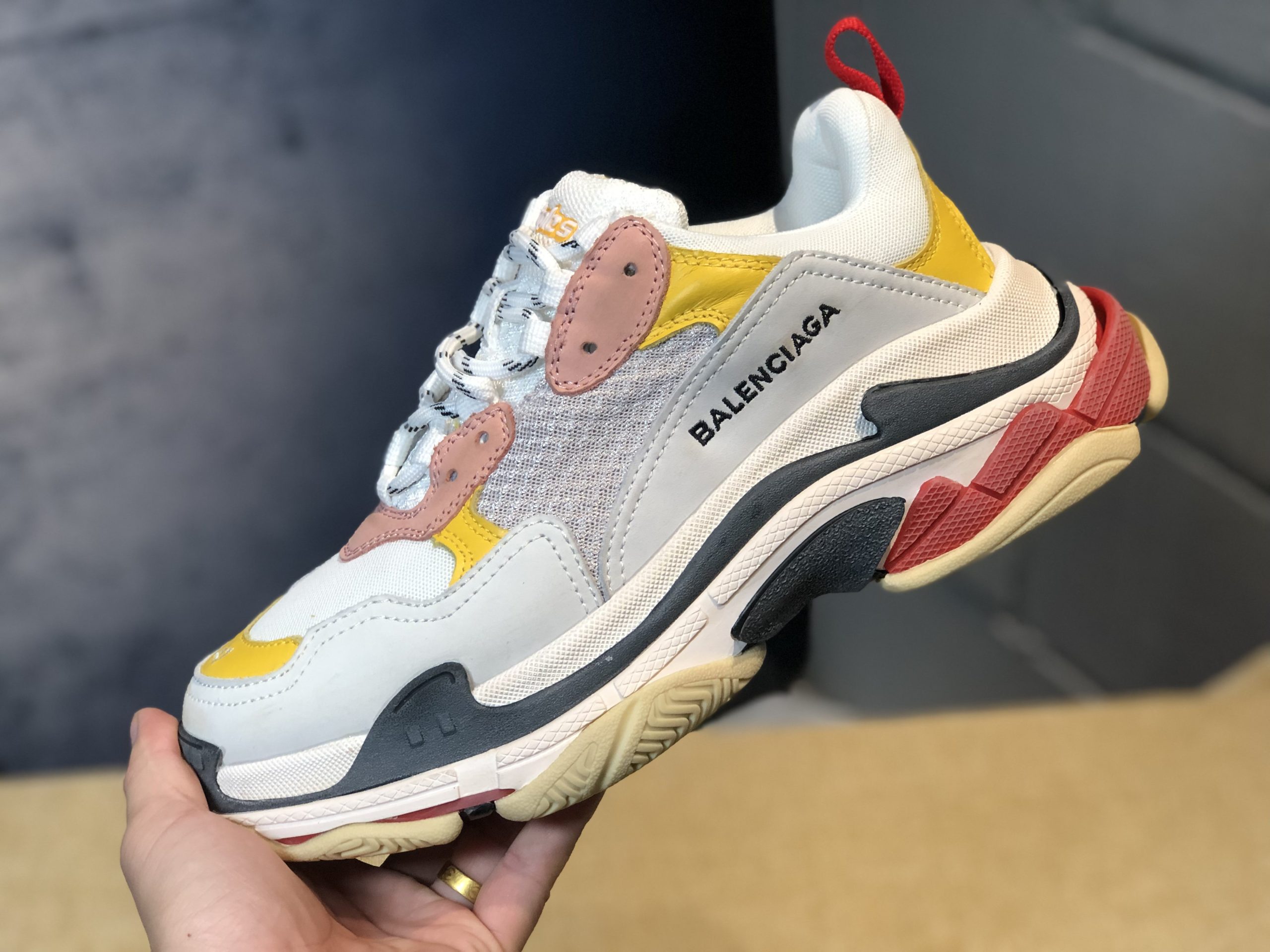 Balenciaga Triple s - immagine 2