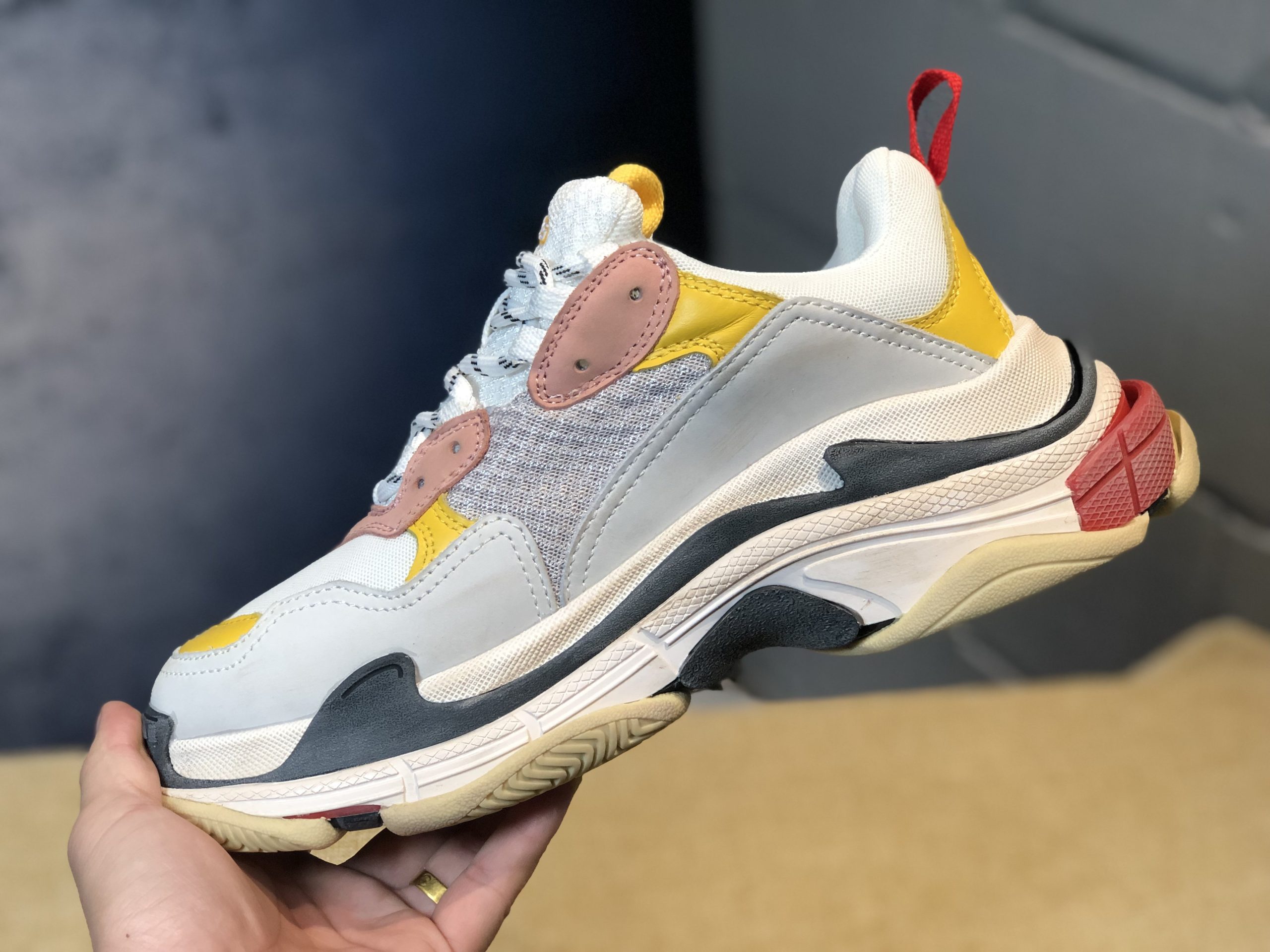 Balenciaga Triple s - immagine 3