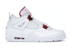 Jordan 4 "Metallic red"