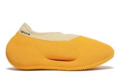 Yeezy Knit Runner "Sulfur"