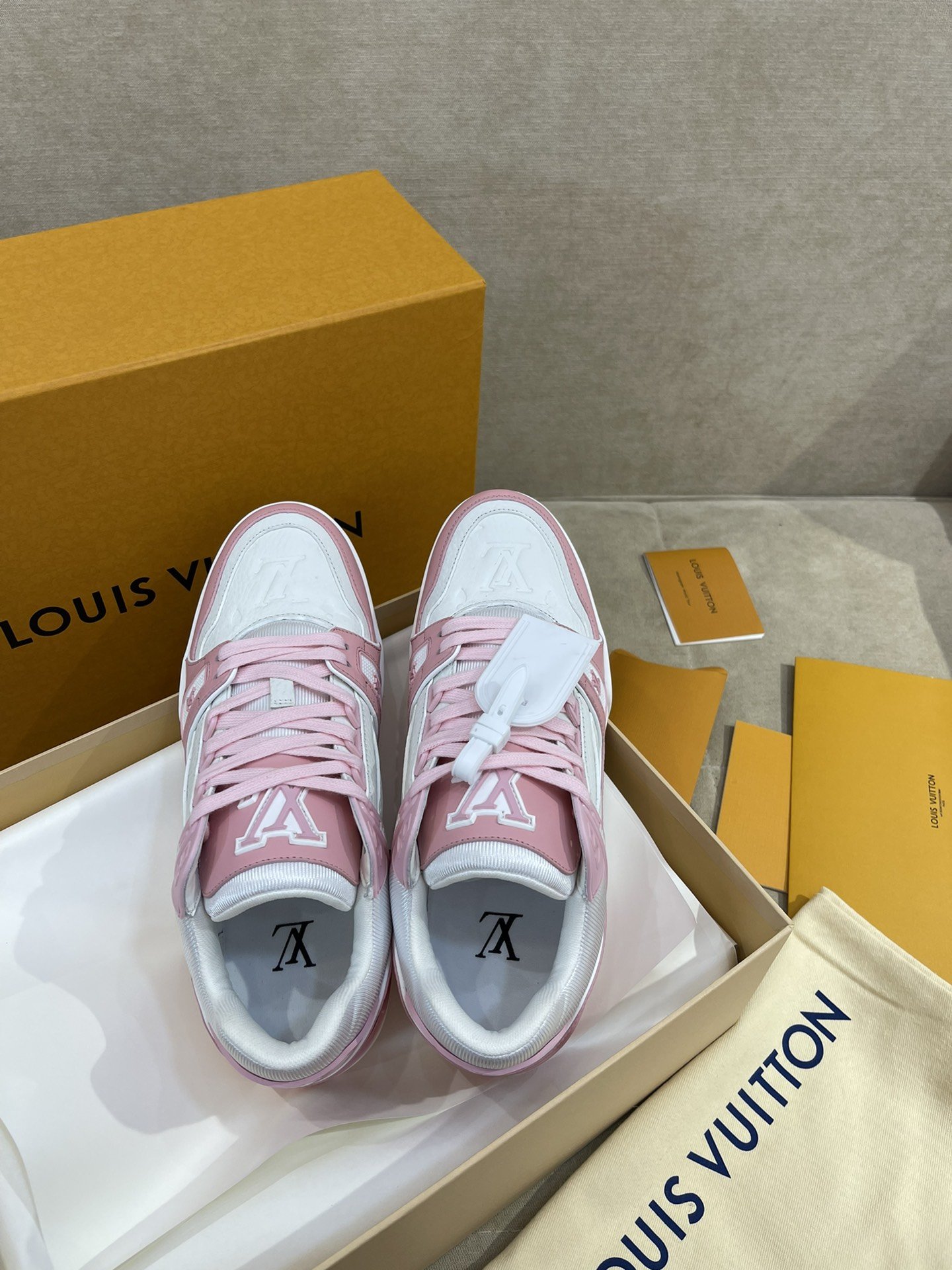 Lv traine "pink rose" - immagine 4