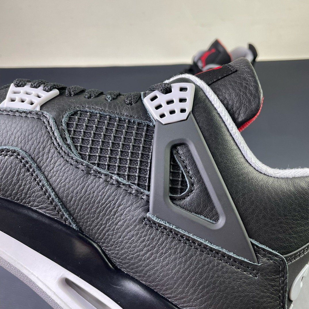 Jordan 4 Retro Bred Reimagined - immagine 3