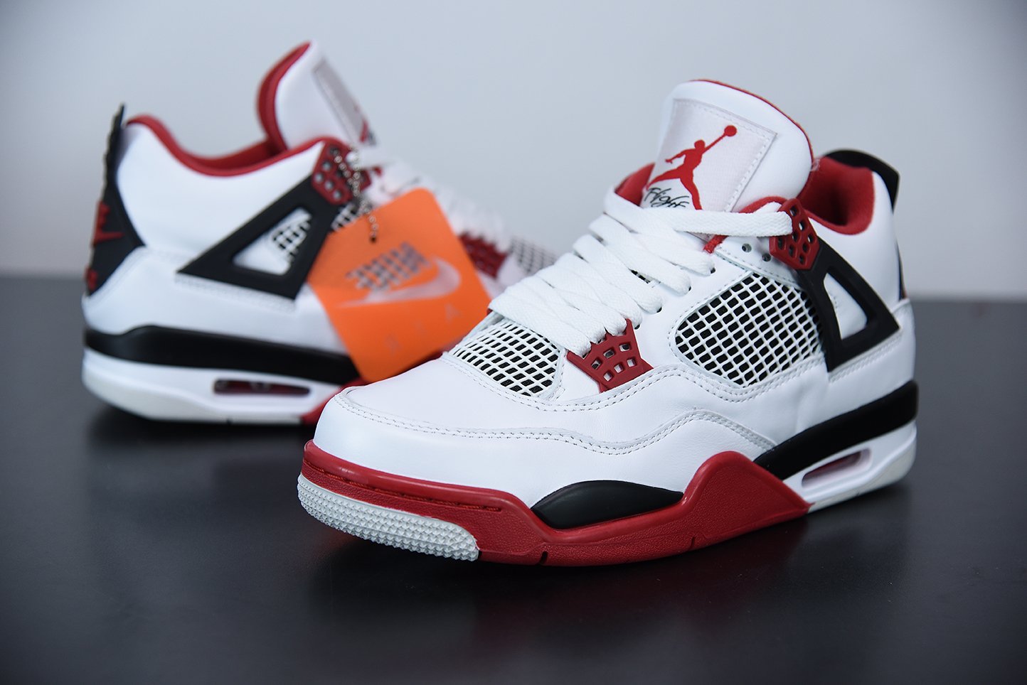 Jordan 4 "fire red" - immagine 3