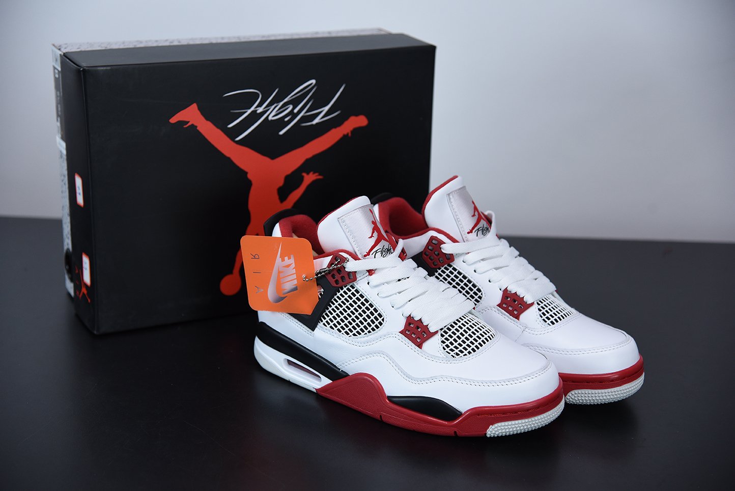Jordan 4 "fire red" - immagine 2