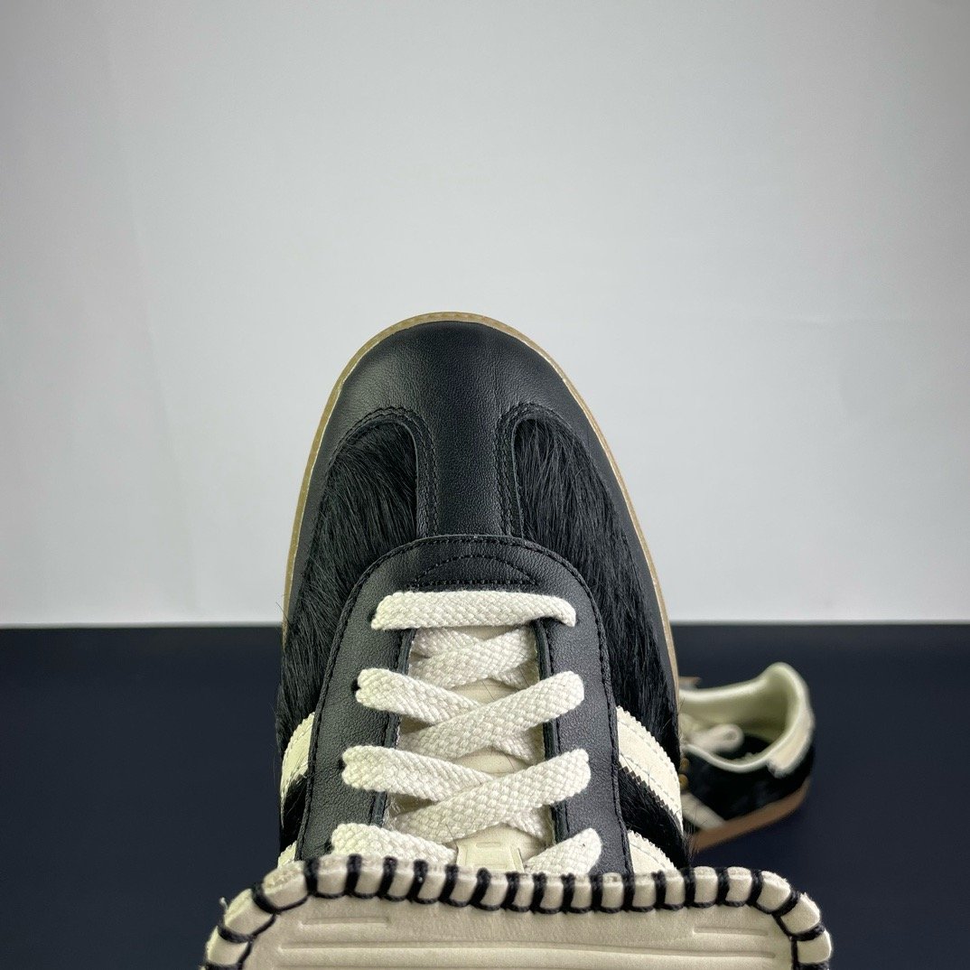 Wales Bonner x Adidas Originals Samba - immagine 5