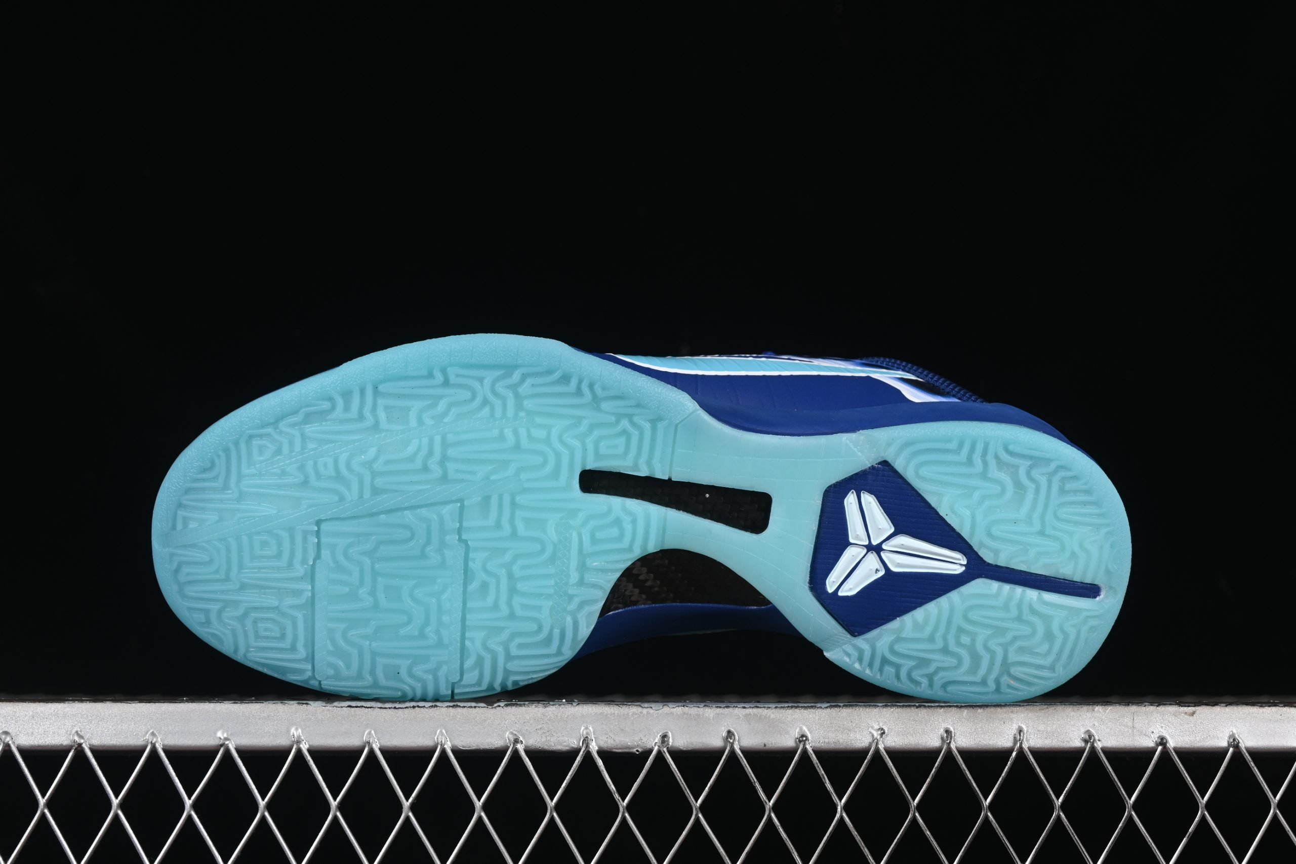 Nike Kobe 5 protro X- RAY - immagine 3