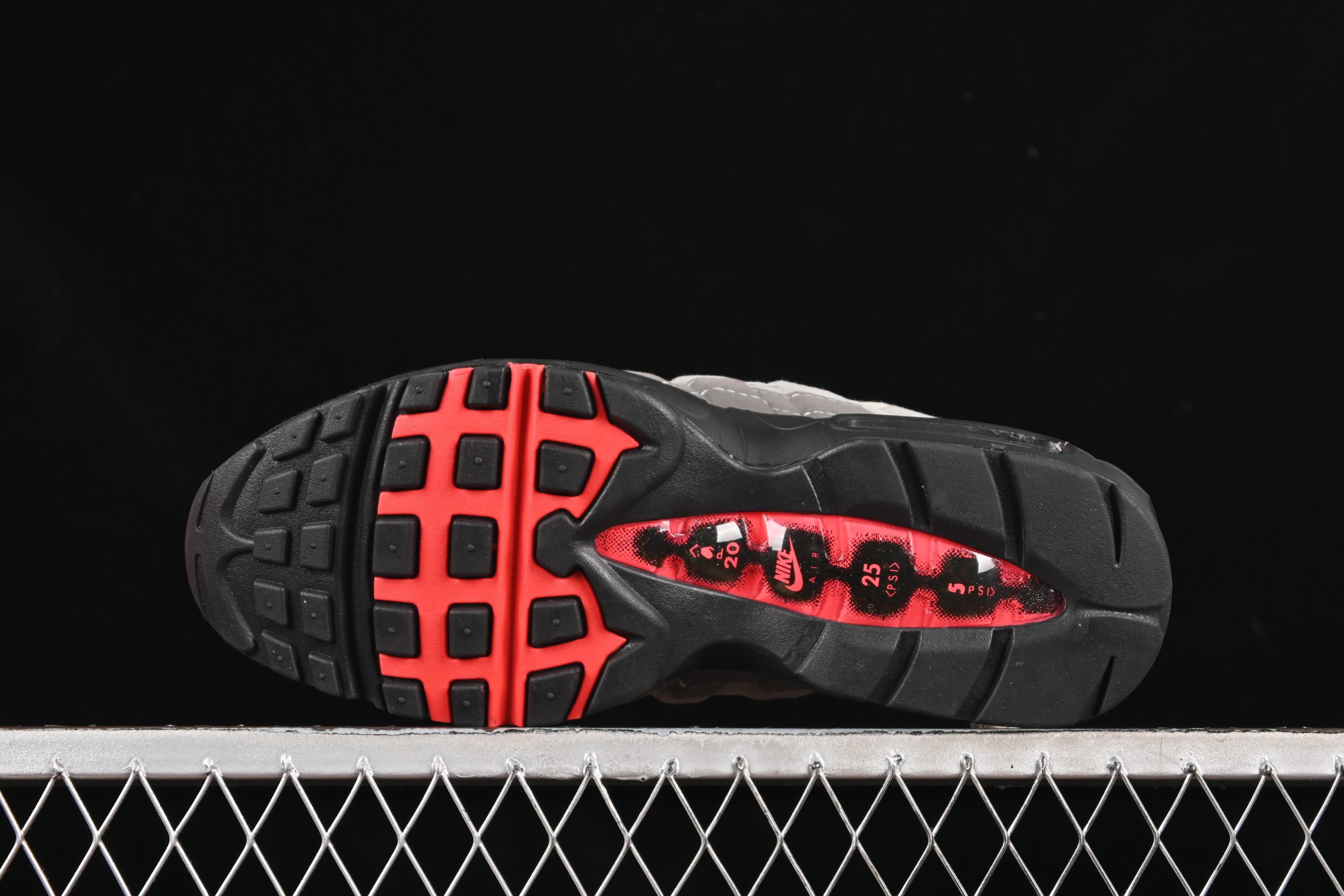 Nike air max 95 OG Solar Red - immagine 4