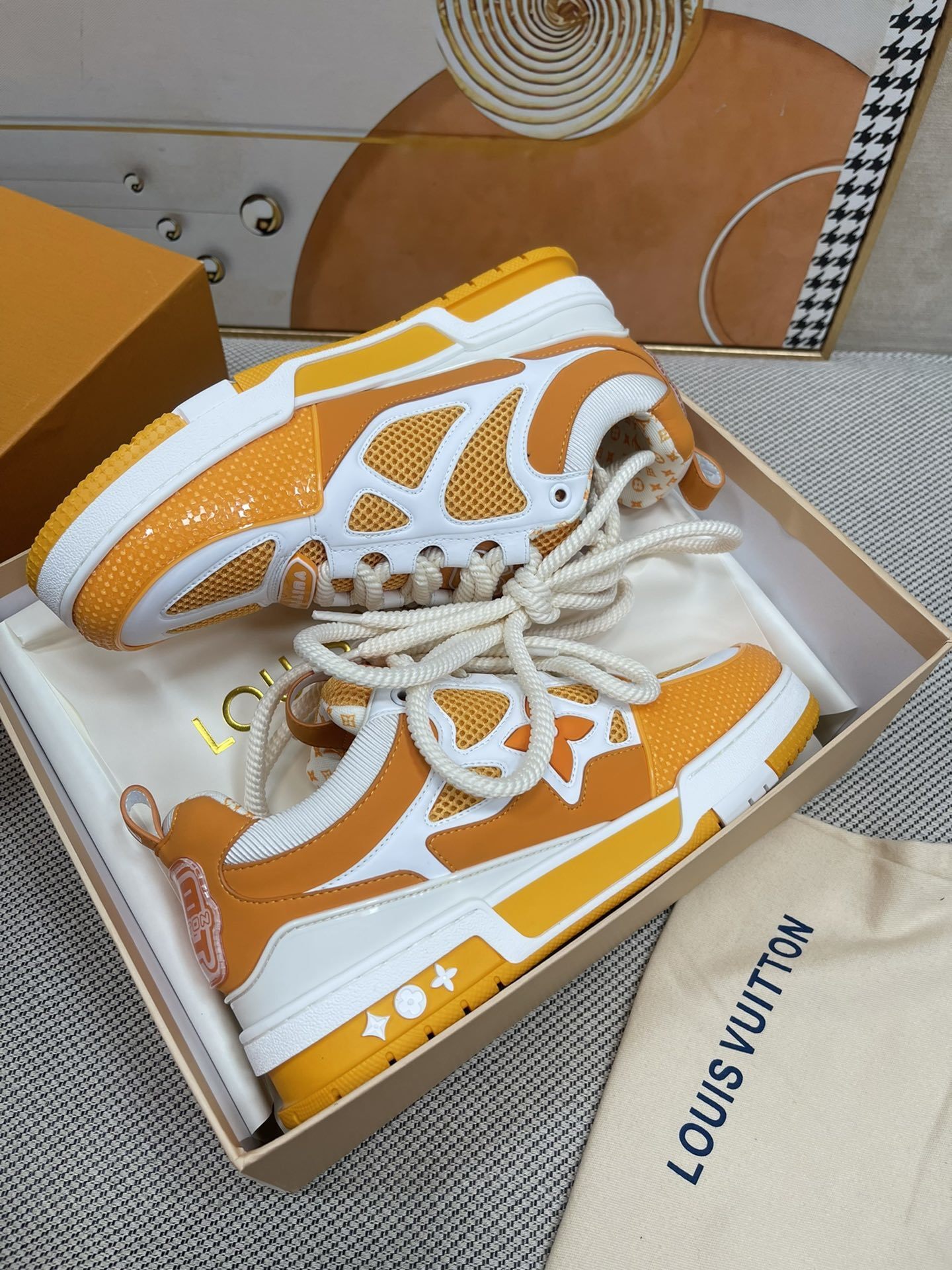 LV Skate Yellow White - immagine 5