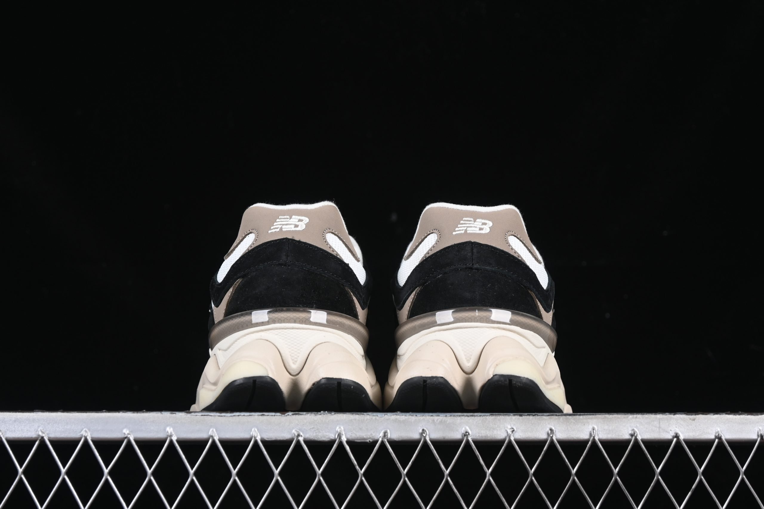 New Balance 9060 Black Beige White - immagine 4