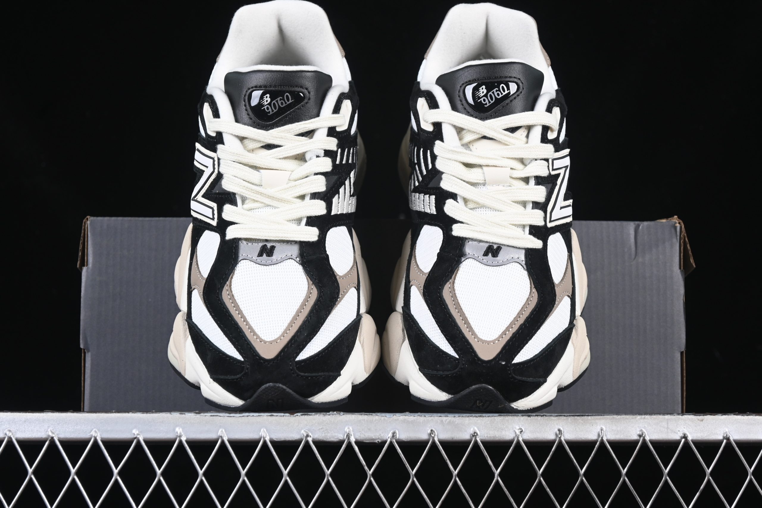 New Balance 9060 Black Beige White - immagine 5