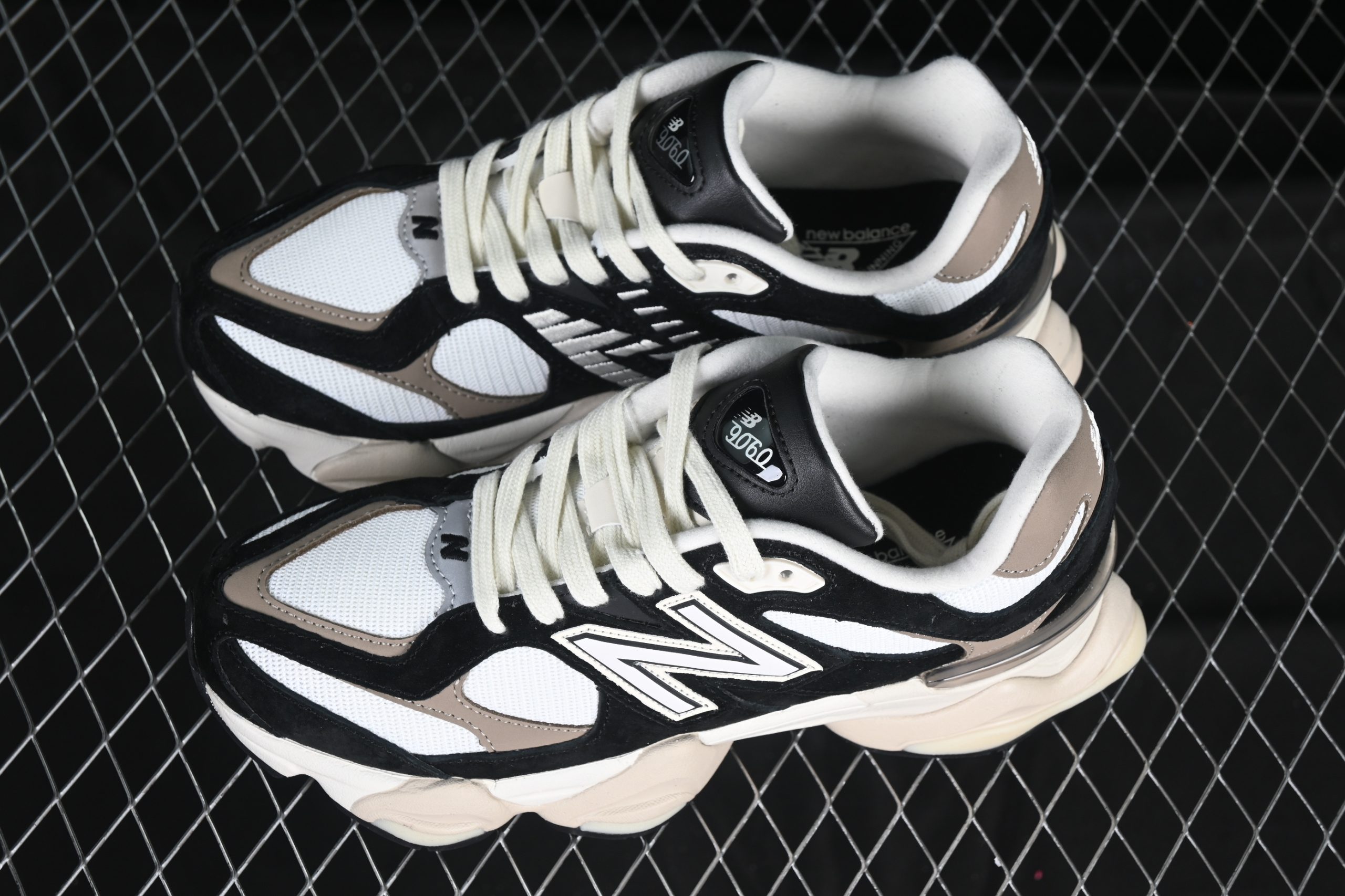 New Balance 9060 Black Beige White - immagine 6