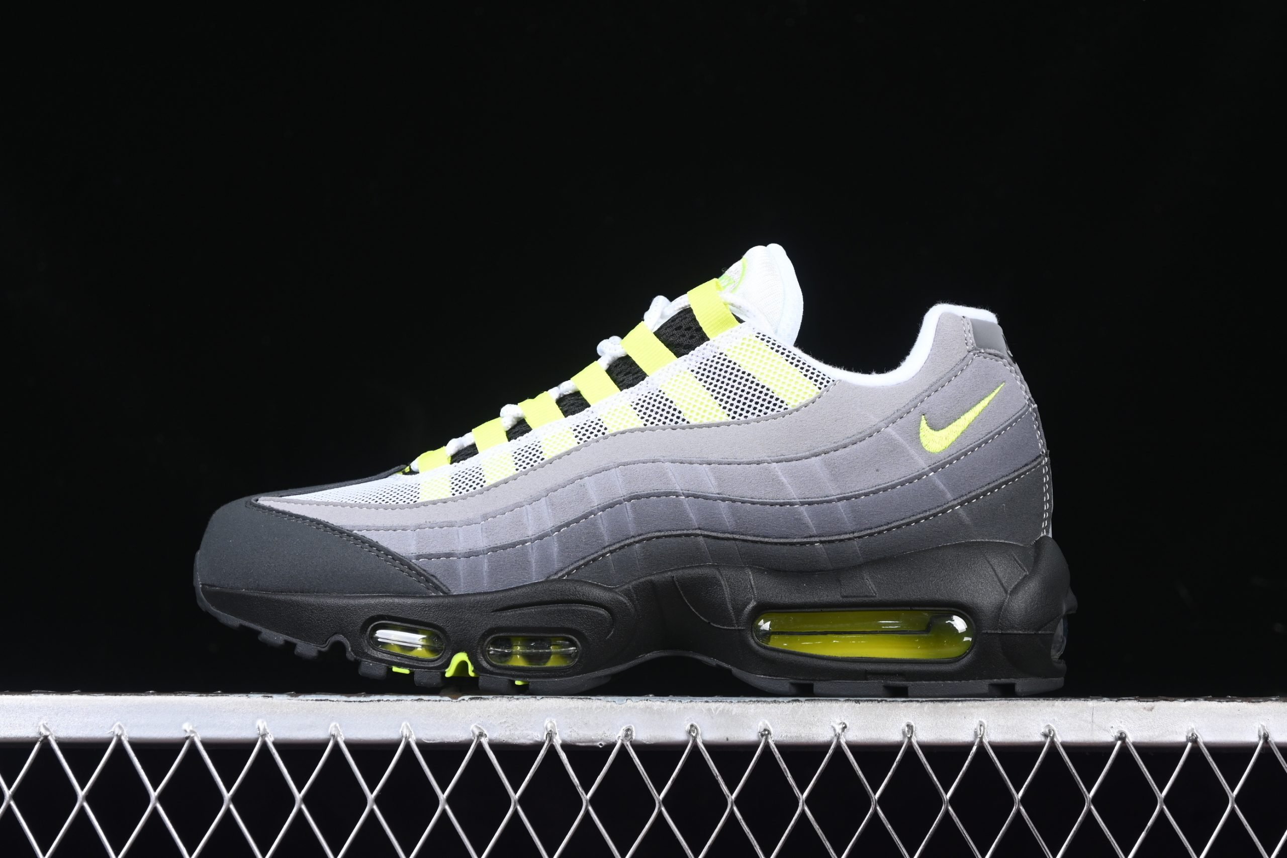 Nike air max 95 OG Neon - immagine 2