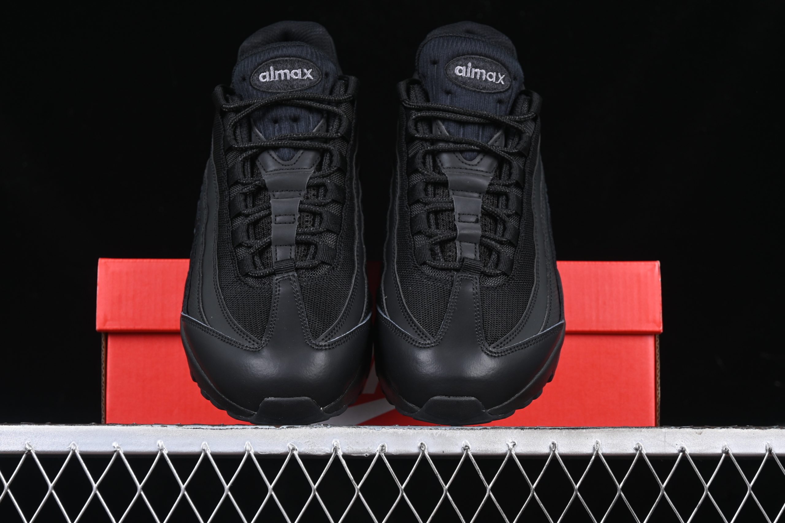 Nike air max 95 Essential Black - immagine 5