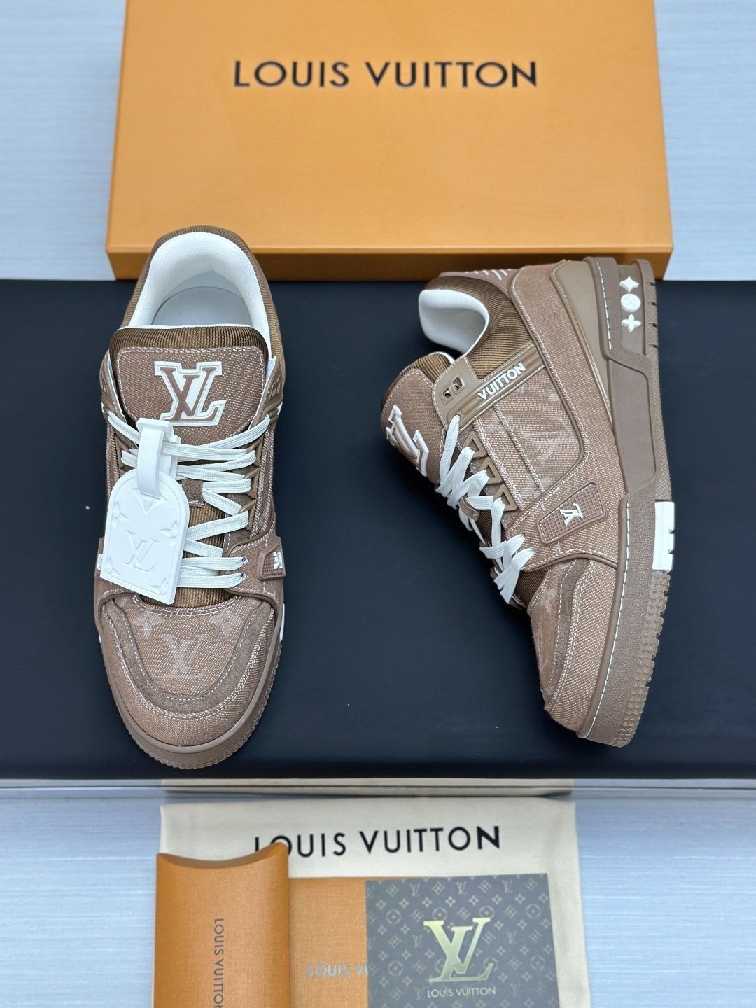 LV Trainer Monogram Canvas Brown - immagine 7