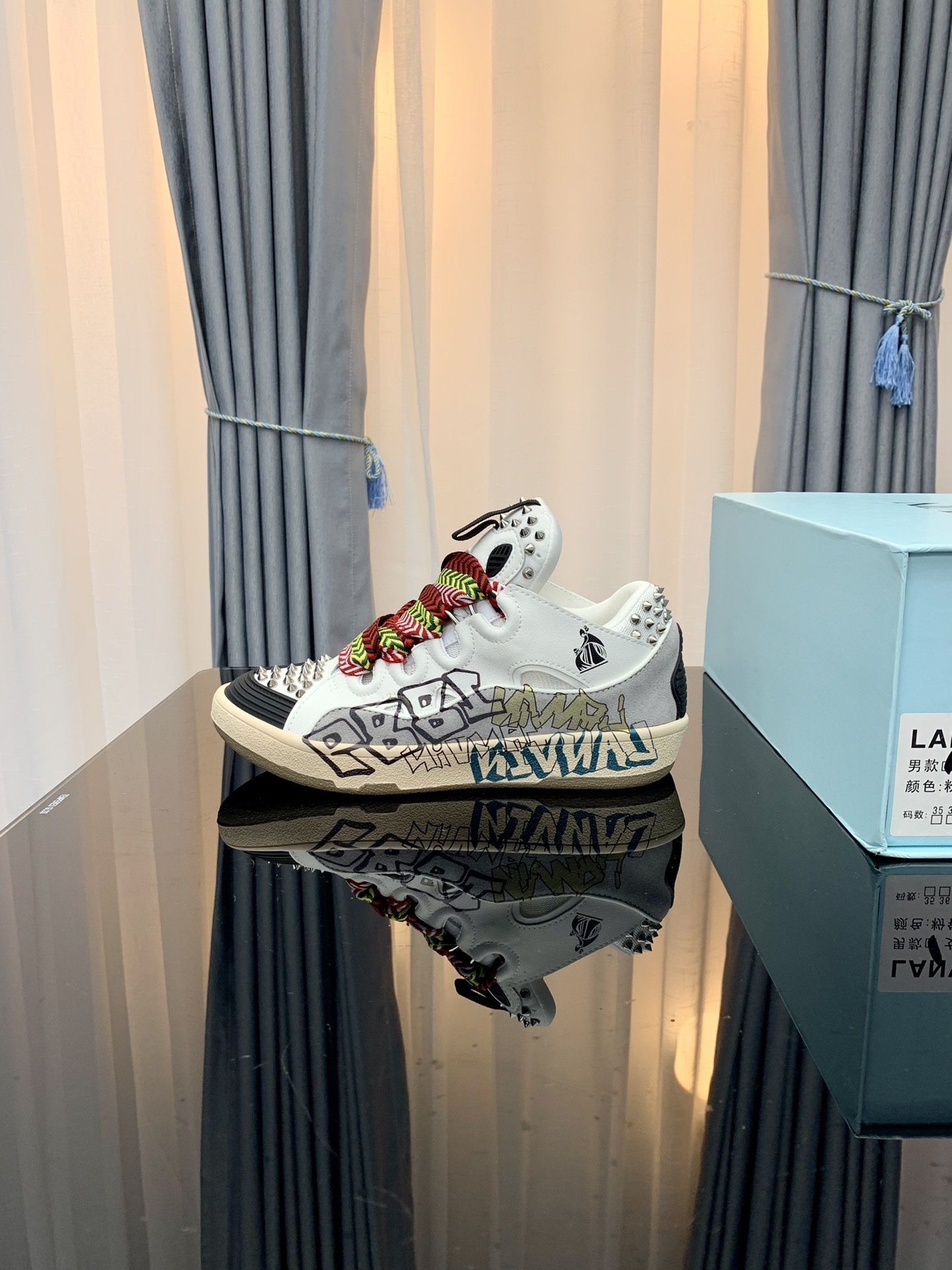 Lanvin Leather Curb Graffiti Spikes - immagine 3