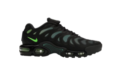 Nike Air Max Plus Drift TN 1 Black Volt