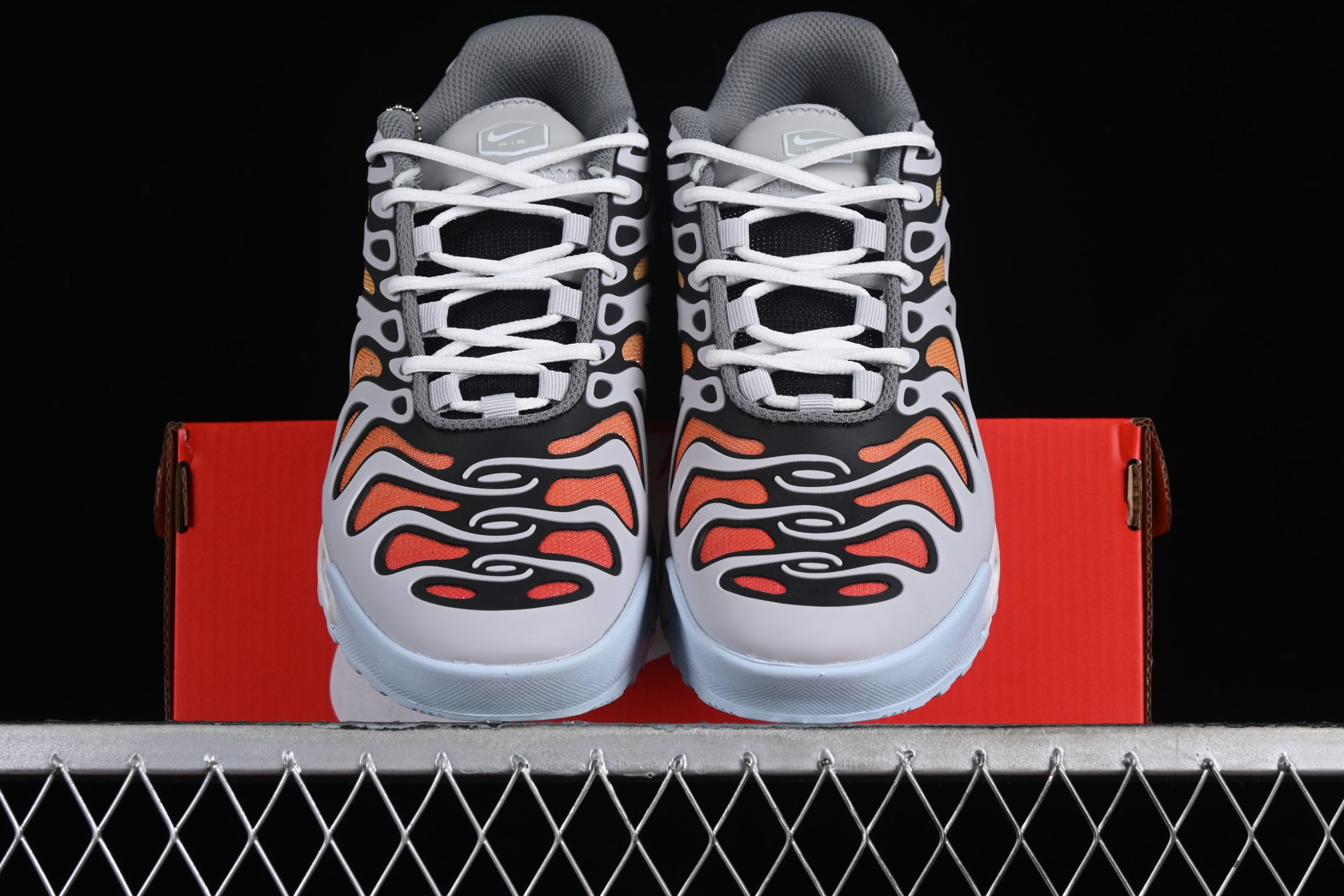 Nike Air Max Plus Drift TN 1 "Grey Sunset" - immagine 5