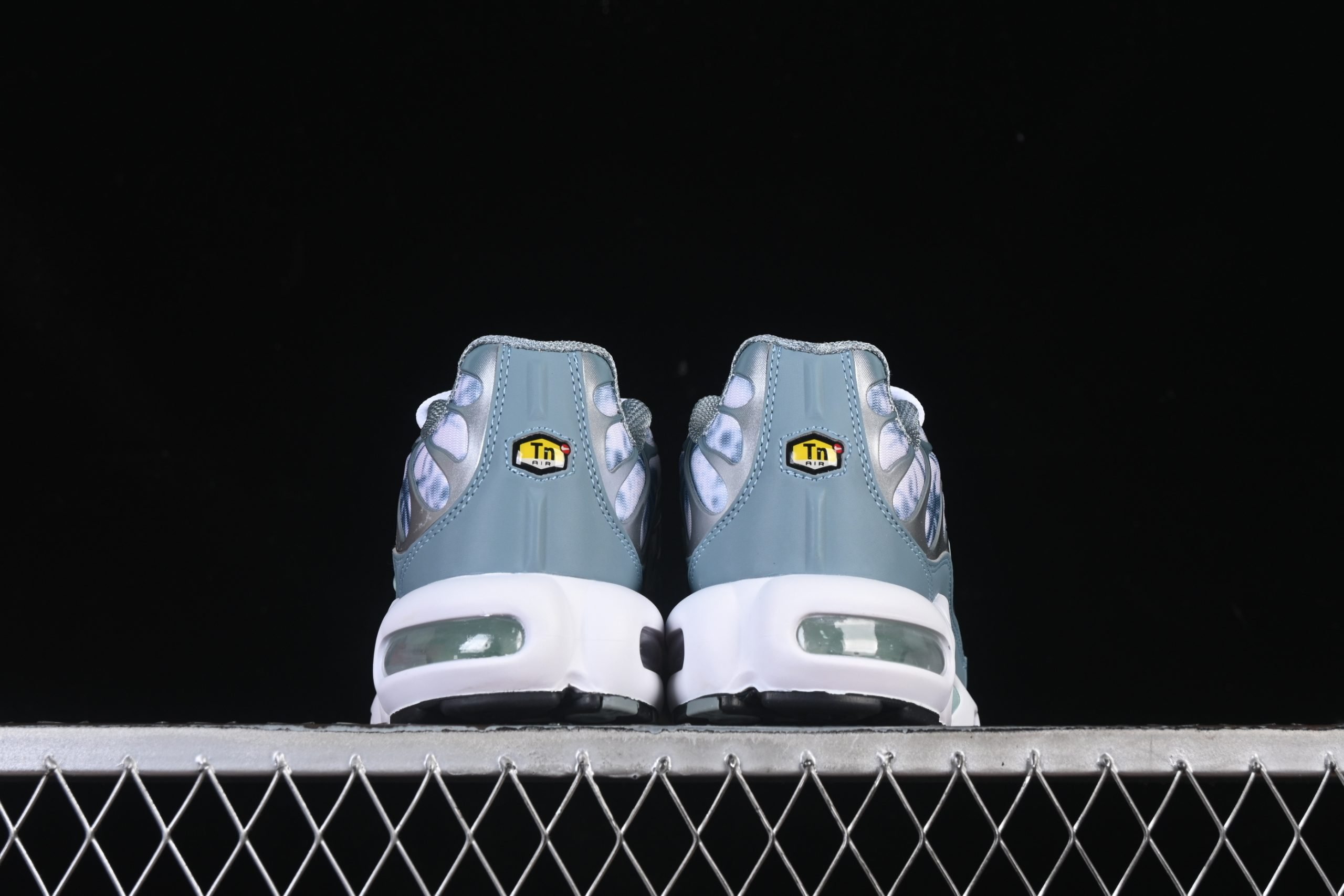 Nike Air Max Plus TN 1 Waterways - immagine 4