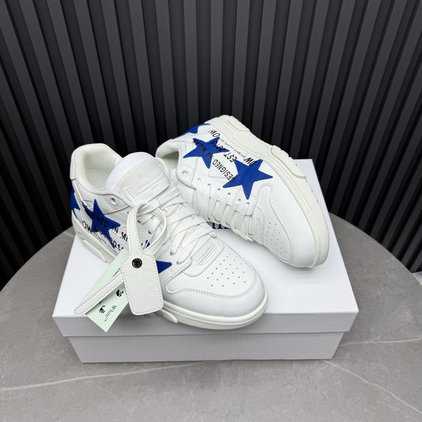 Off-White Out Of Office Animation - immagine 5