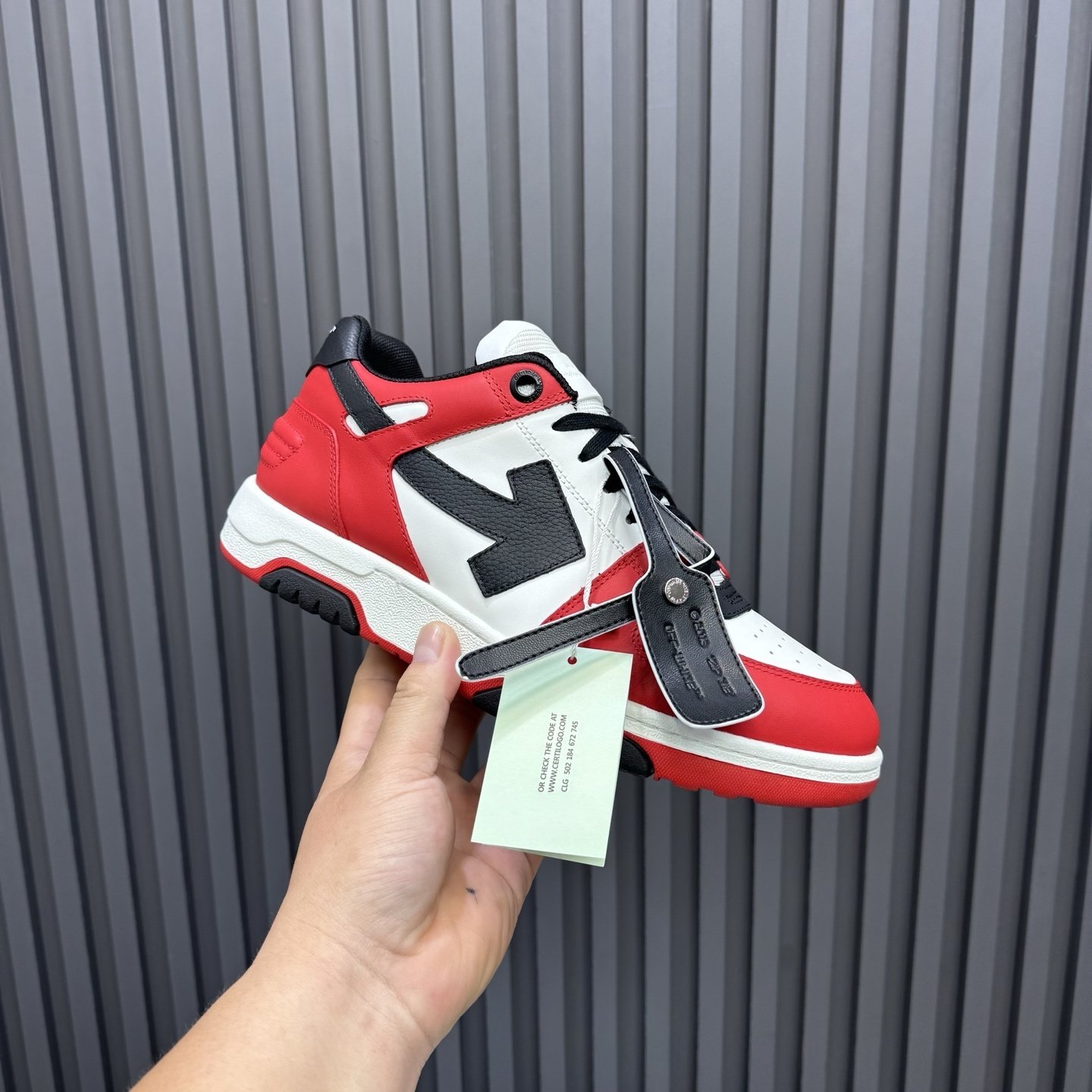 Off-White Out Of Office Black White Red - immagine 2