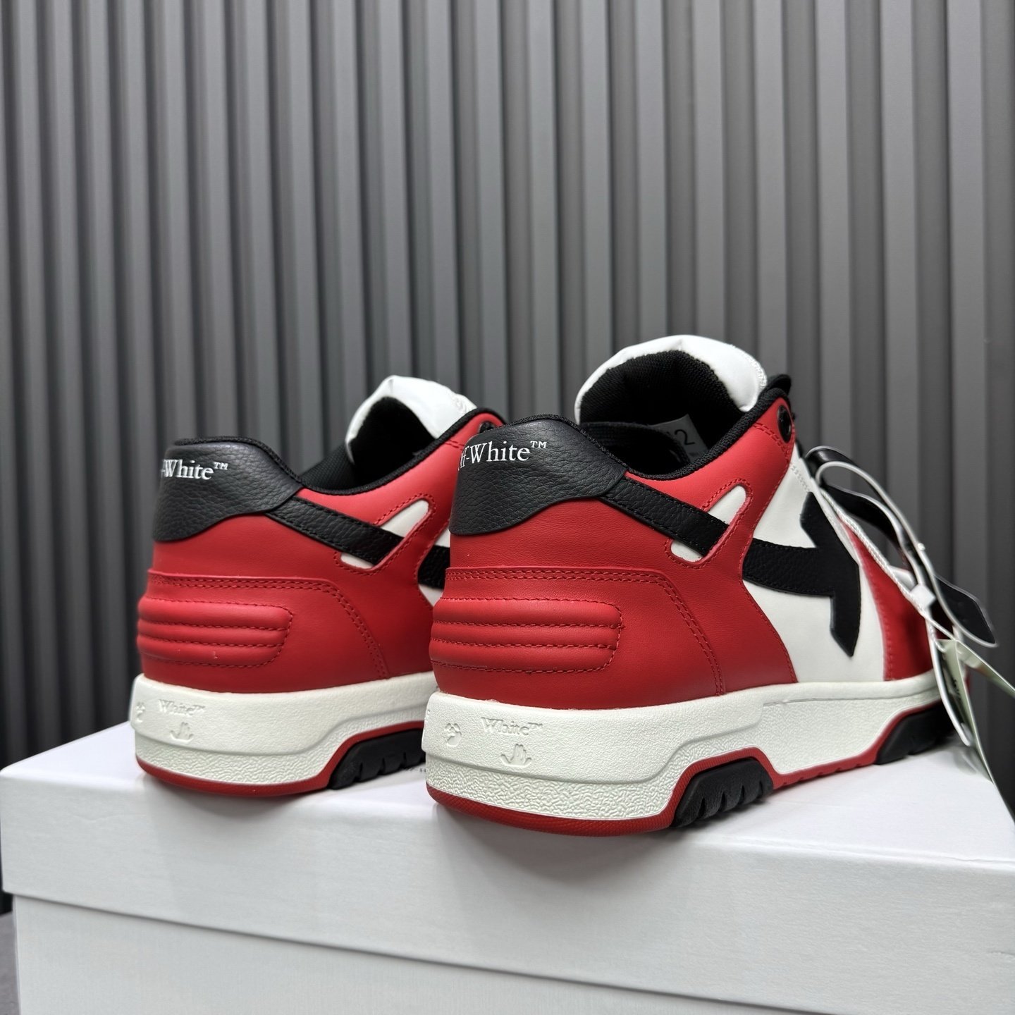 Off-White Out Of Office Black White Red - immagine 5
