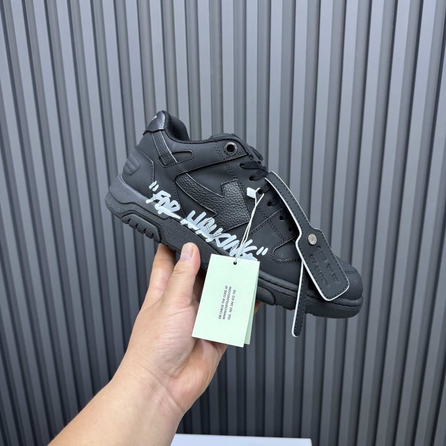 Off-White Out Of Office "For Walking" Black White - immagine 2