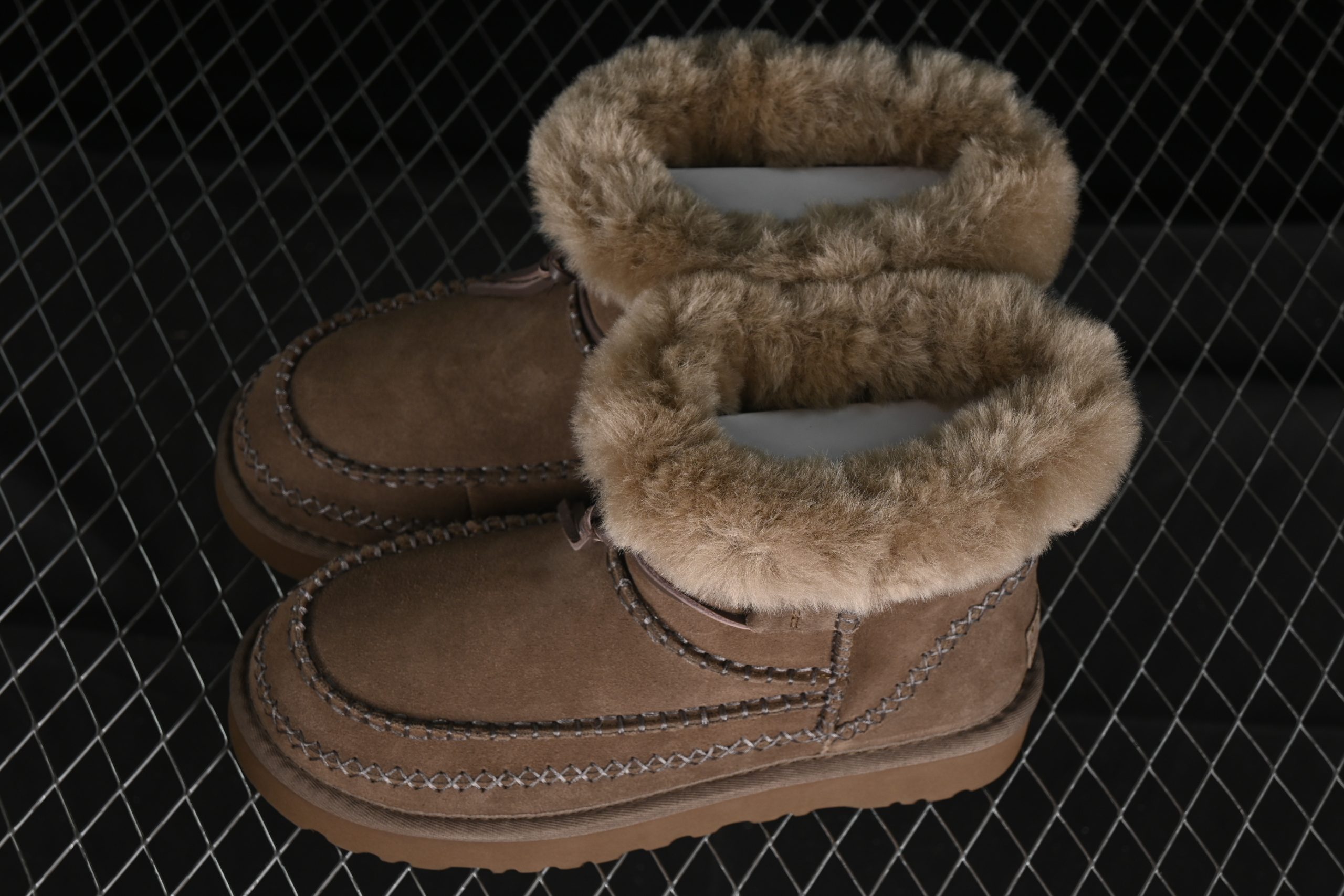 UGG Classic Mini Alpine Hickory - immagine 6