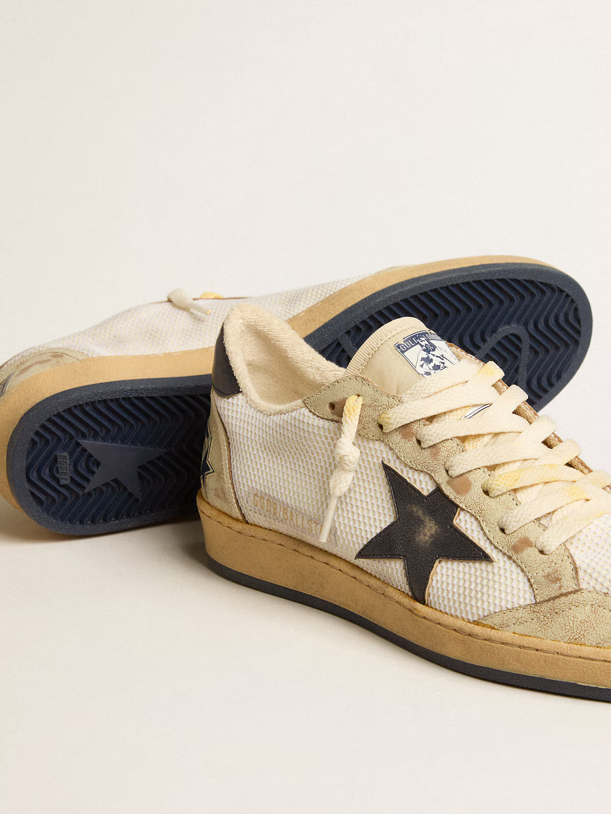 Golden Goose Ball Star "White Mesh / Vintage Blue Star and Heel" - immagine 3