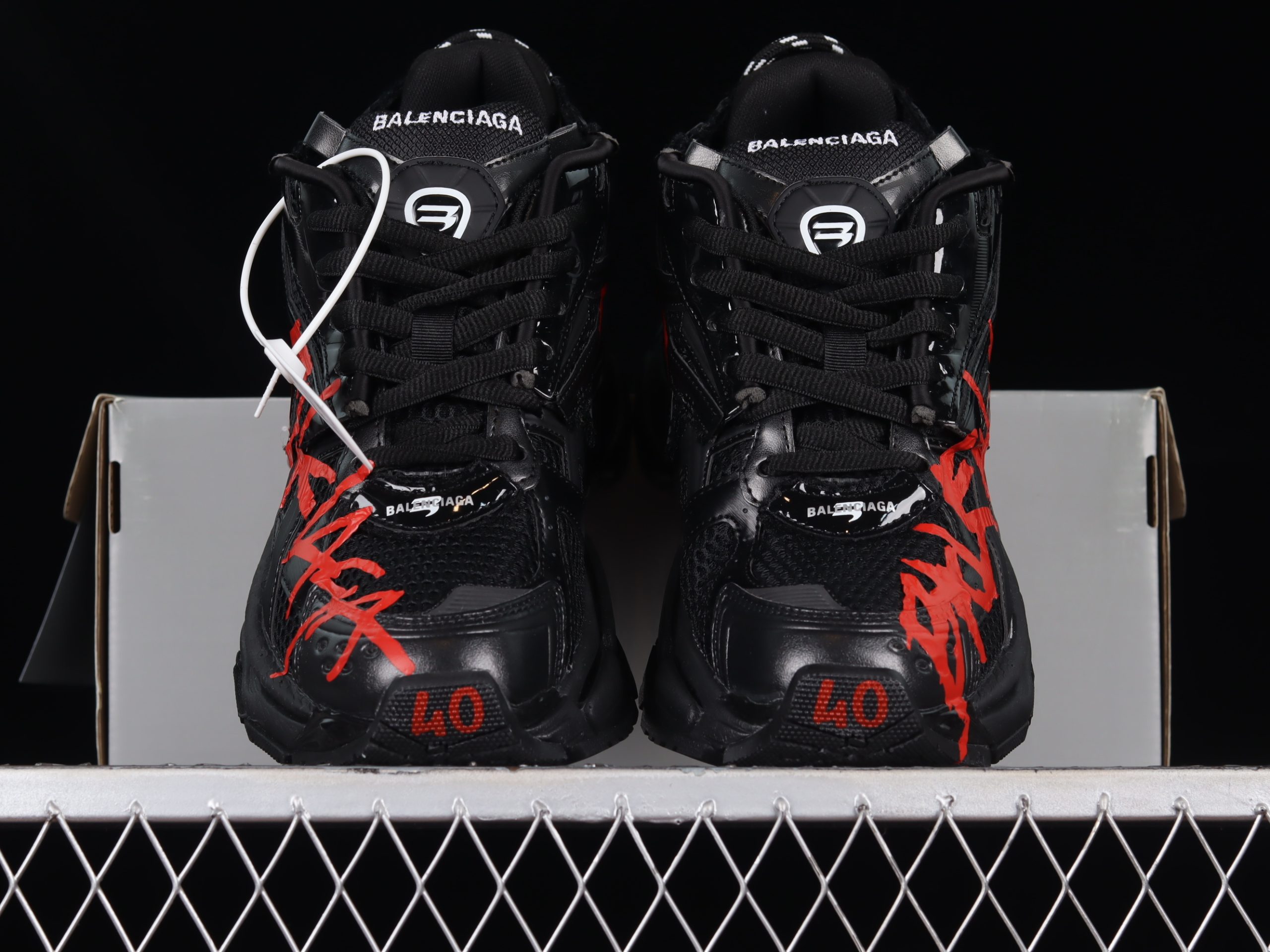 Balenciaga Runner Graffiti Black Red - immagine 6