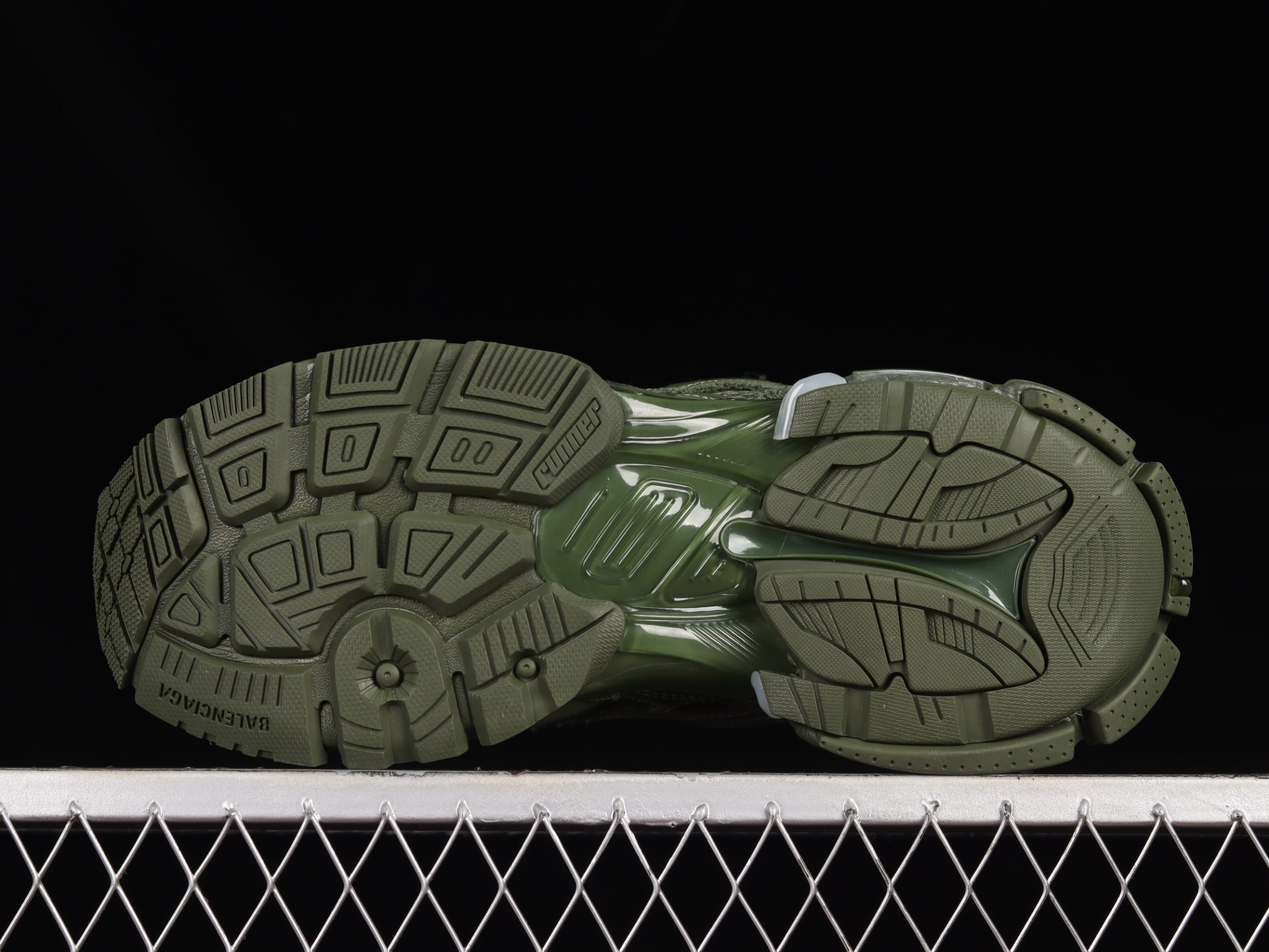 Balenciaga Runner Leather Free Khaki - immagine 4