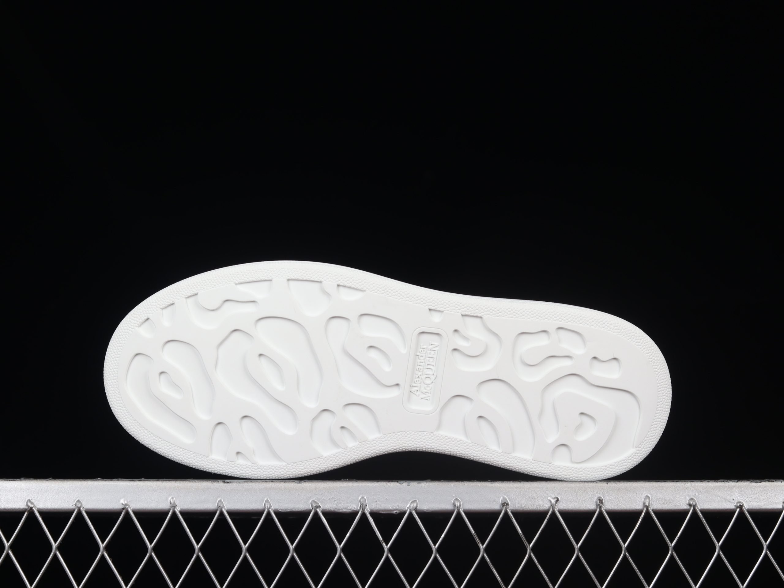 McQueen Oversized Bianco Traslucido - immagine 4