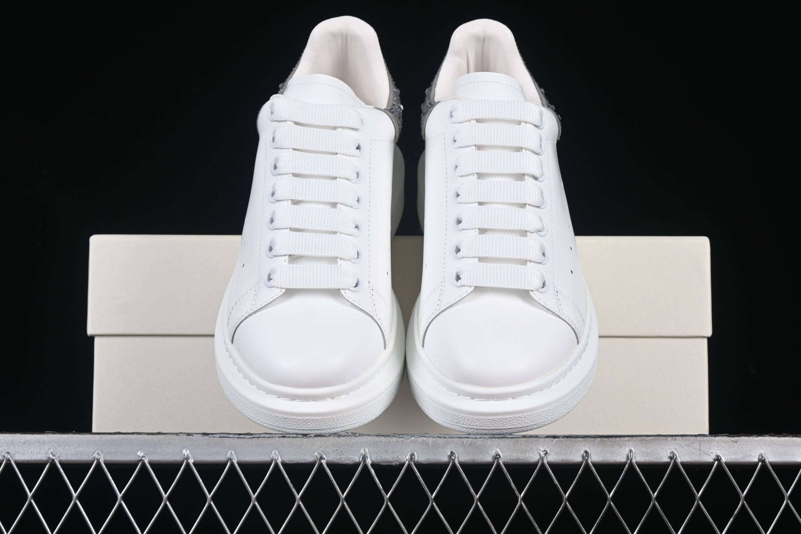 McQueen Oversized Bianco Cristalli Silver - immagine 5