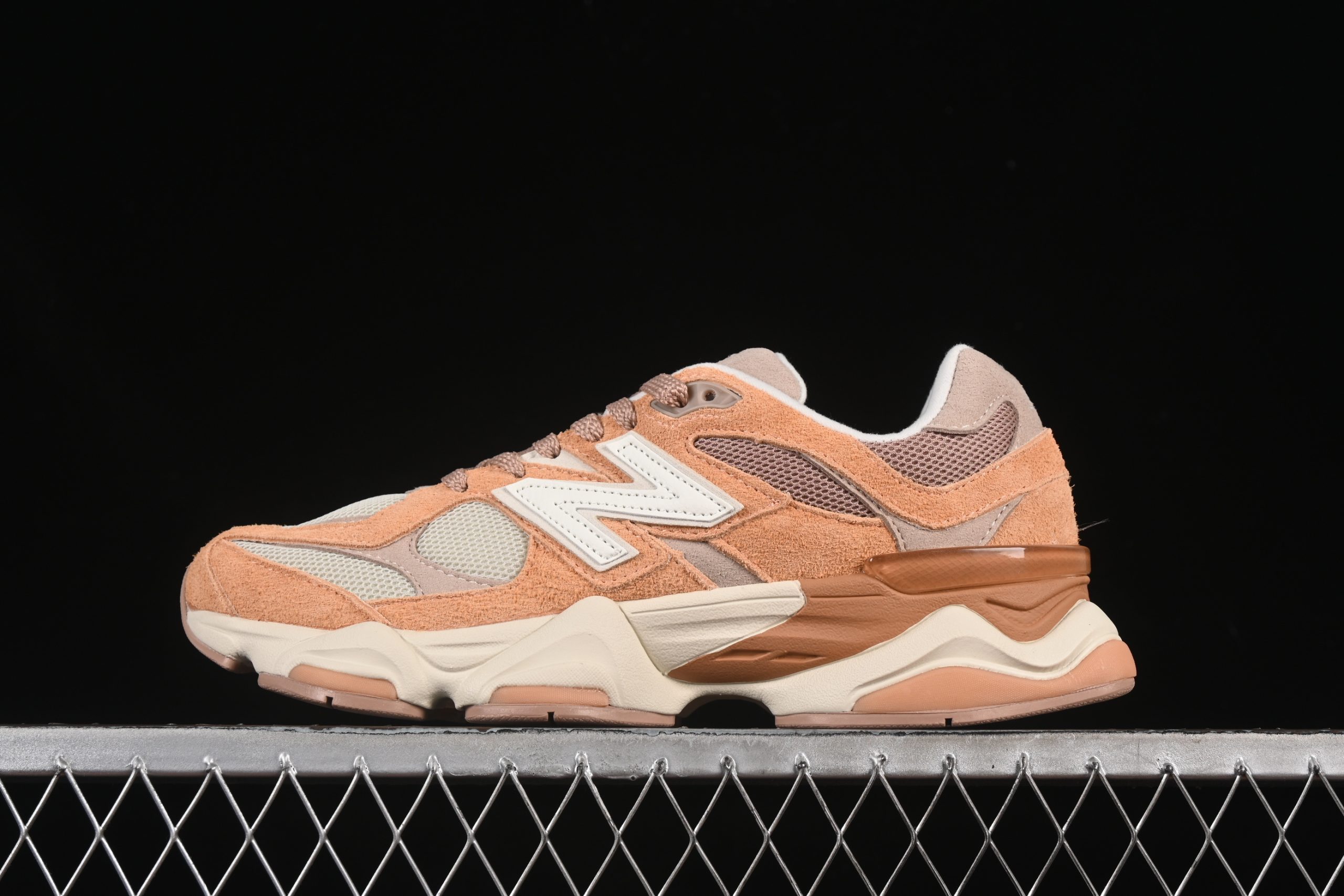 New Balance 9060 Flat Taupe Copper - immagine 2