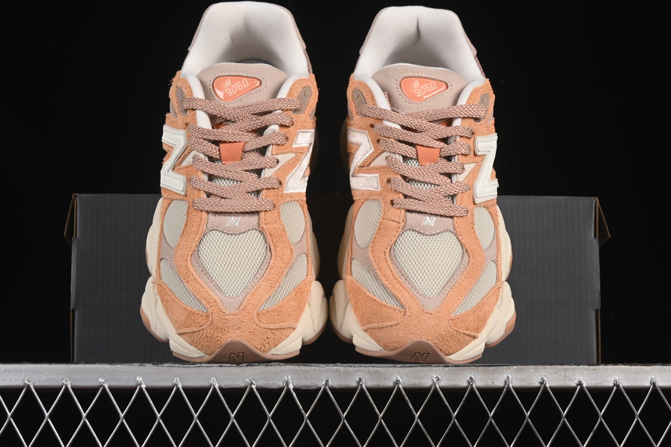 New Balance 9060 Flat Taupe Copper - immagine 5