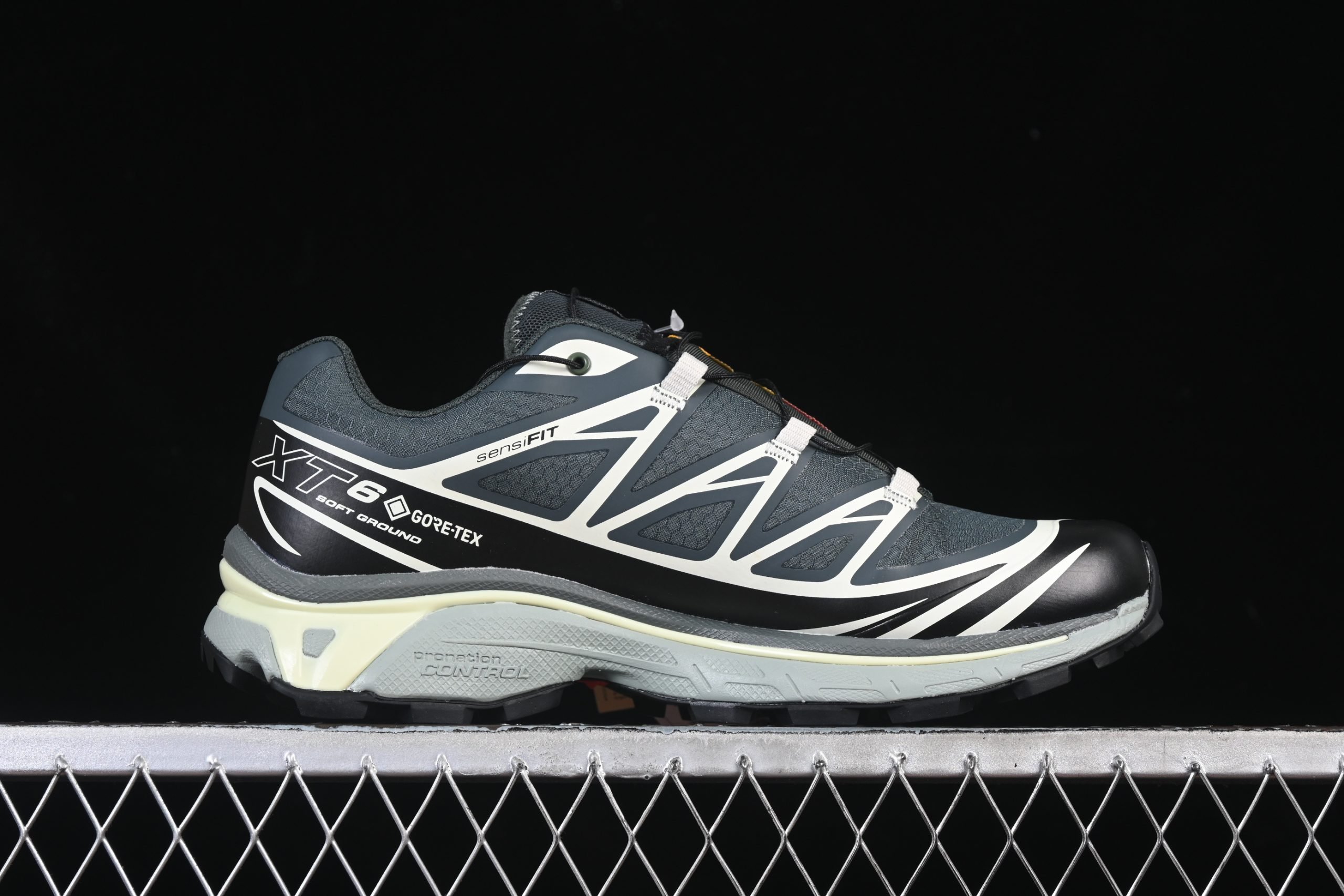 Salomon XT-6 Gore-Tex Negro Lima Crema - immagine 3