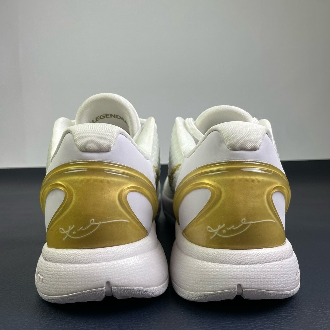 Nike Kobe 6 BHM White Metallic Gold Sample - immagine 3