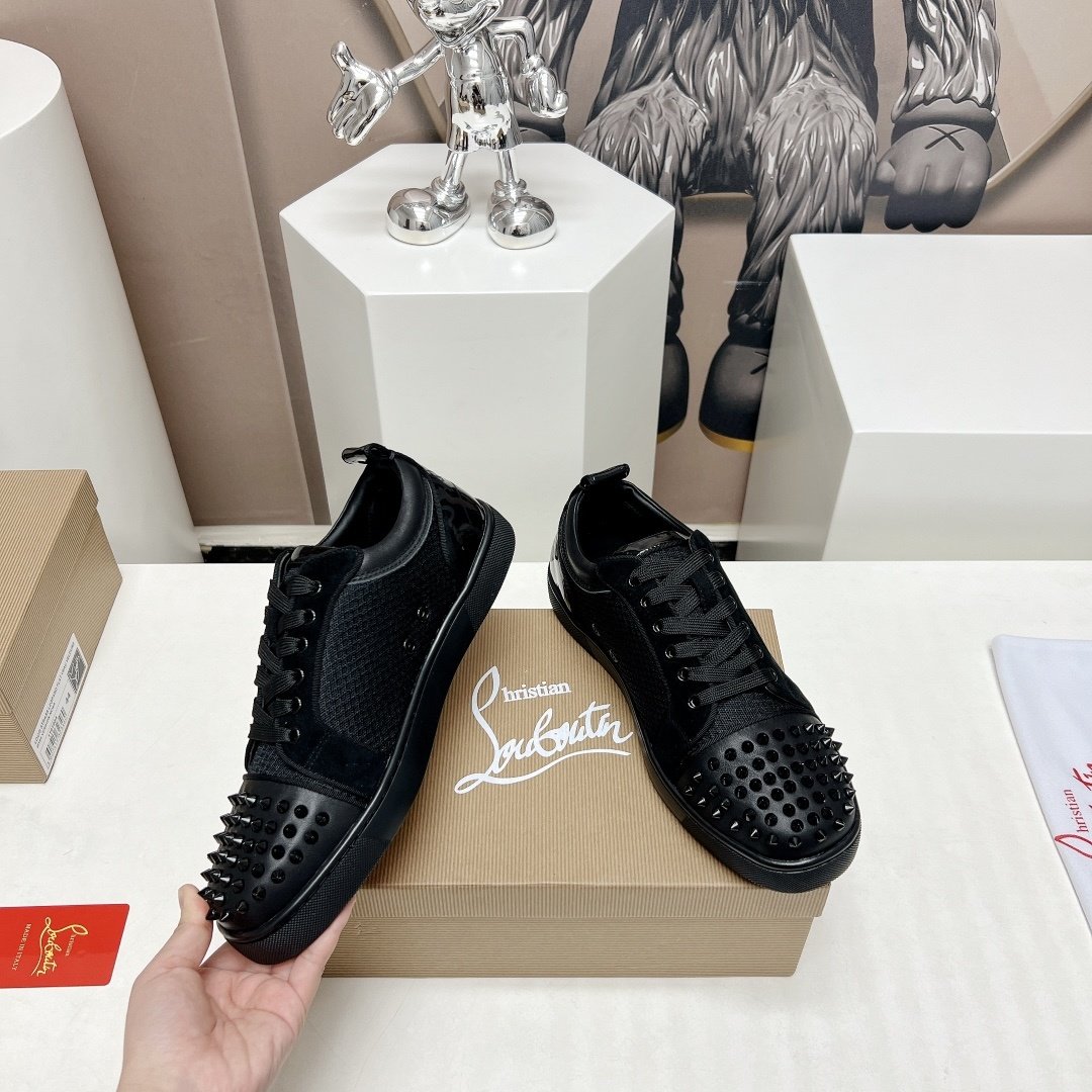 Christian Louboutin Louis Junior Spikes Orlato Flat Black - immagine 5
