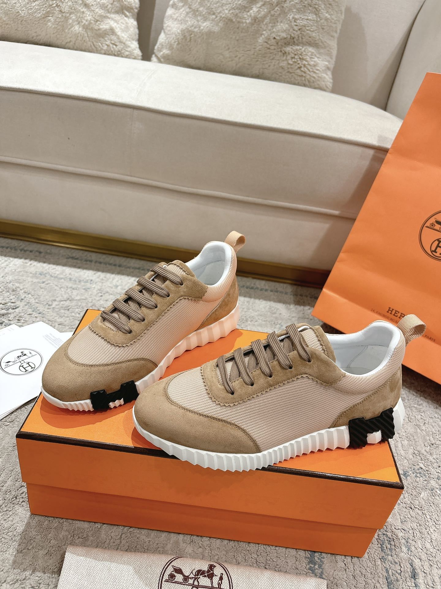 Hermes Bouncing Sneaker Beige Camel - immagine 5