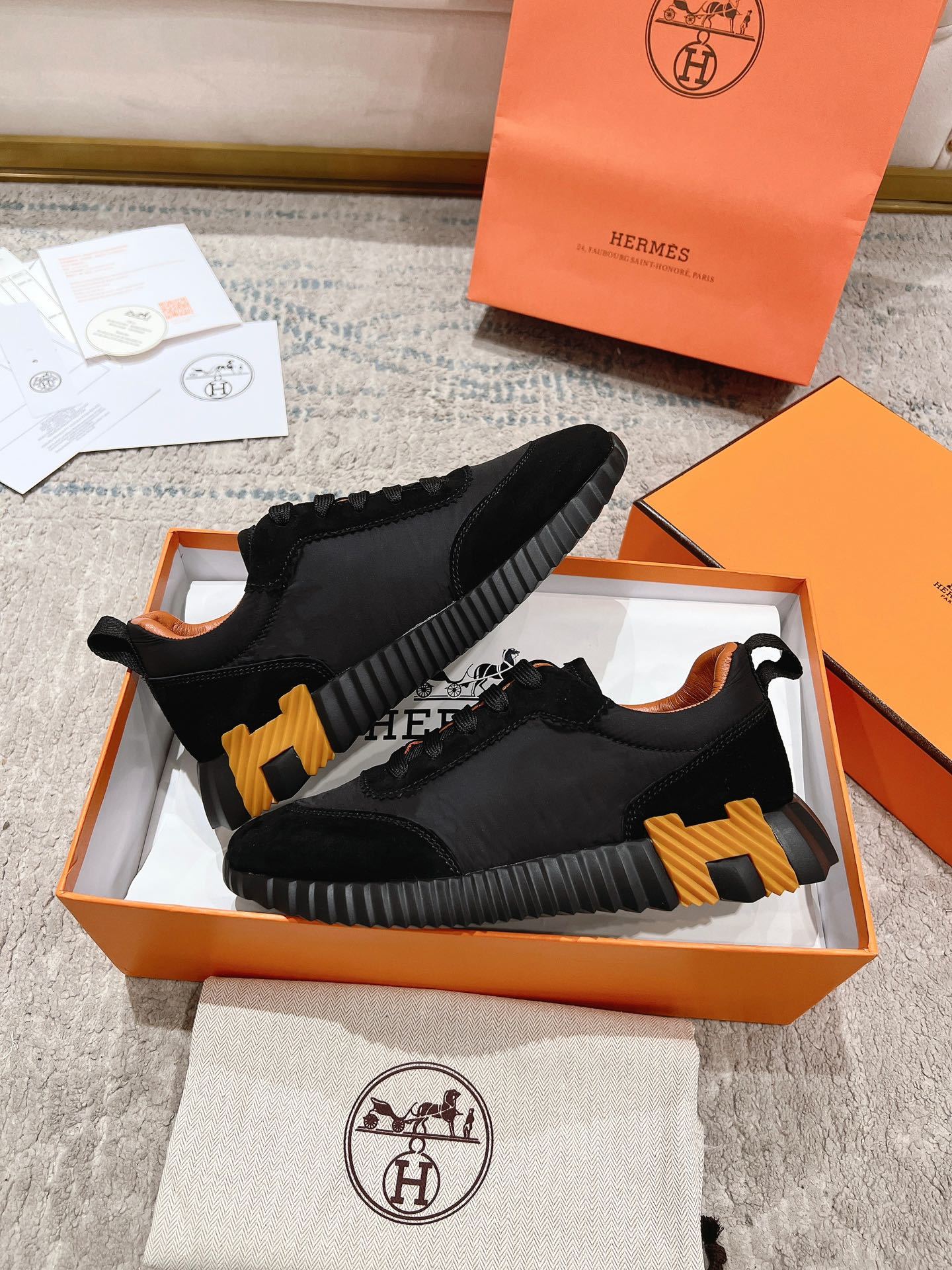 Hermes Bouncing Sneaker Black Honey - immagine 3