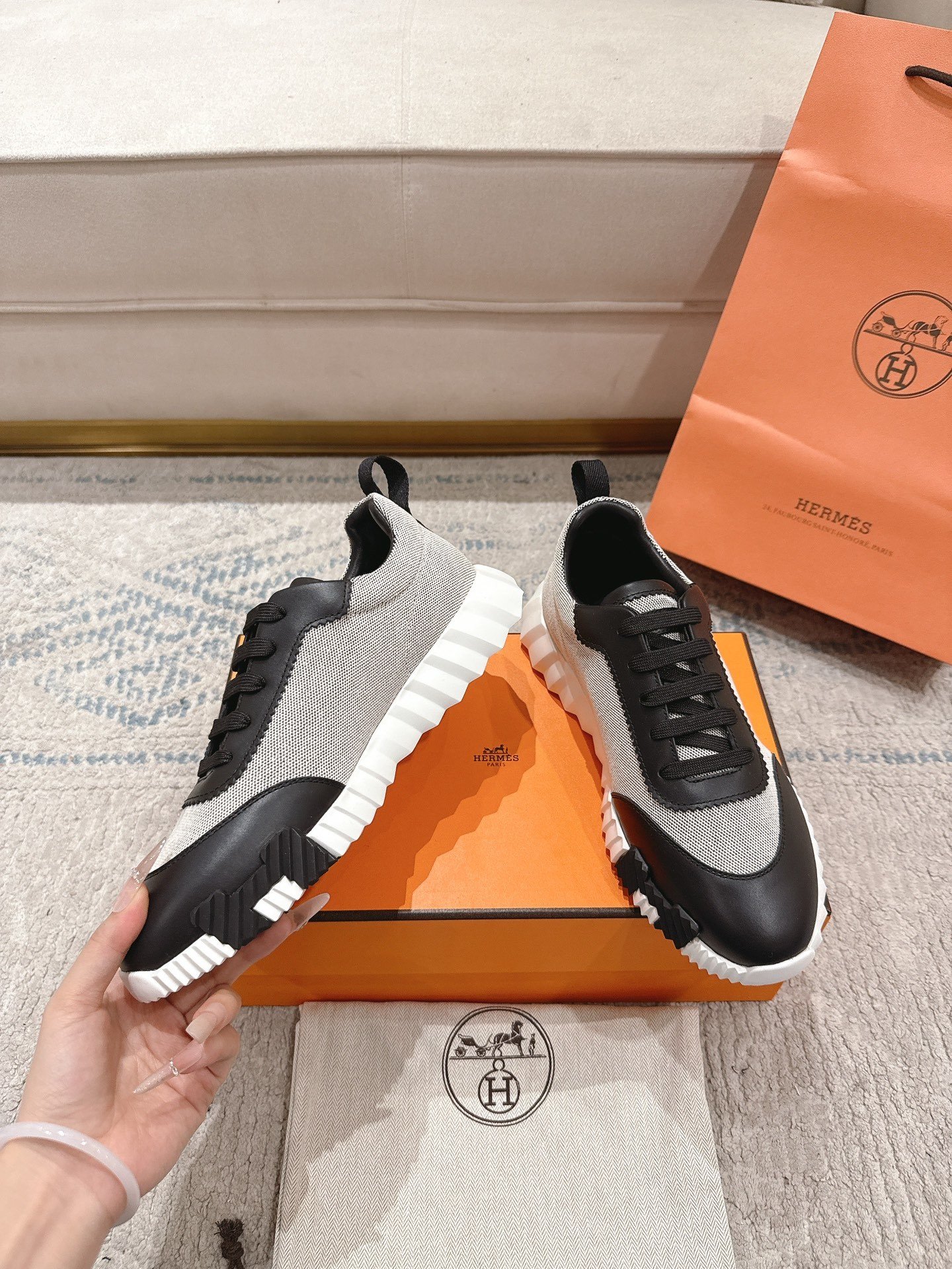 Hermes Bouncing Sneaker Grey Black - immagine 2
