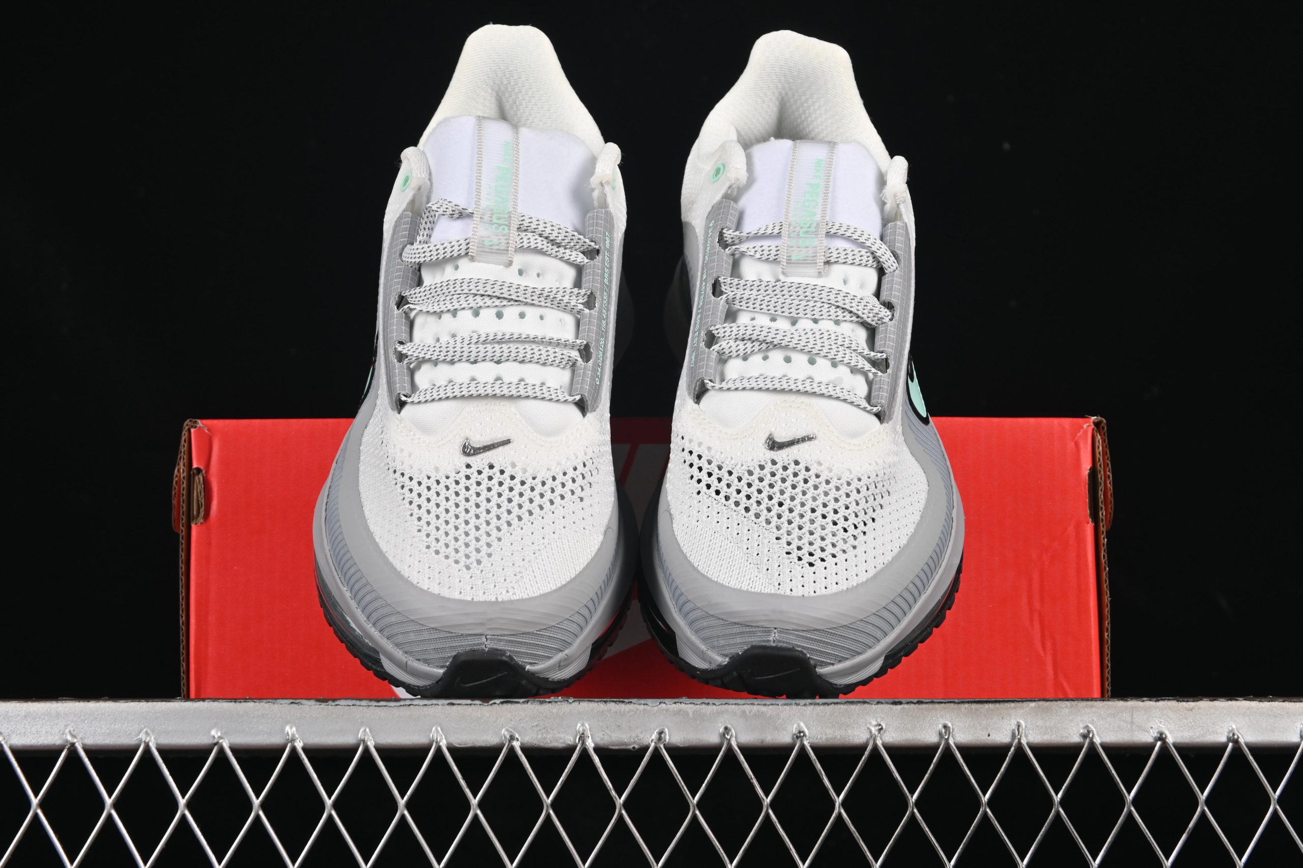Nike Air Zoom Pegasus Premium Grey White - immagine 5