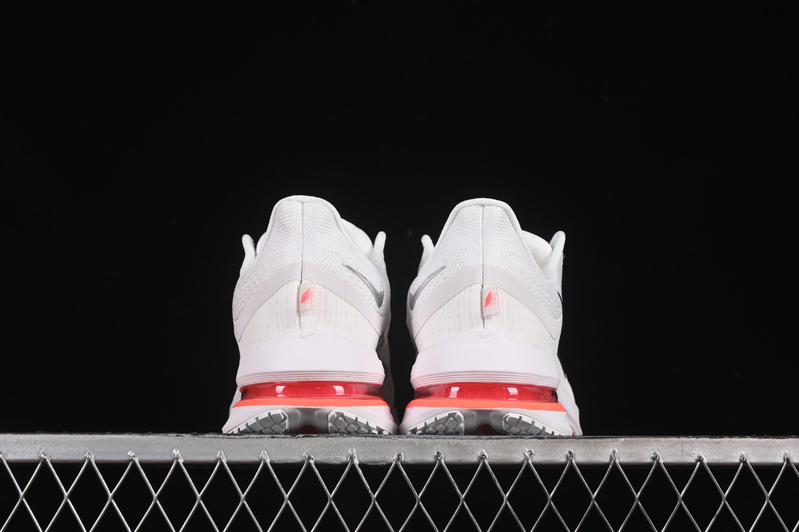Nike Air Zoom Pegasus Premium Summit White - immagine 4